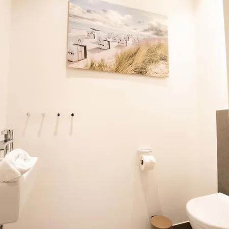 First Strandperle Apartman